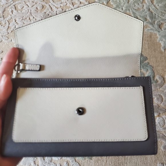 New Botkier Cobble Hill (Smoke Combo) Leather Clutch Wallet. - Picture 3 of 13